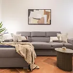 Casa vacanze Orione House In Borgo Medievale Con Giardino