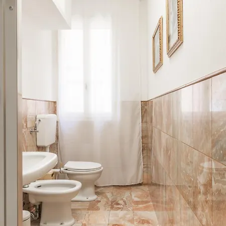 Orione House In Borgo Medievale Con Giardino