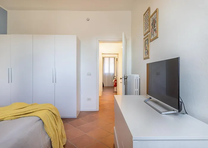 بيت للعطل Orione House In Borgo Medievale Con Giardino *