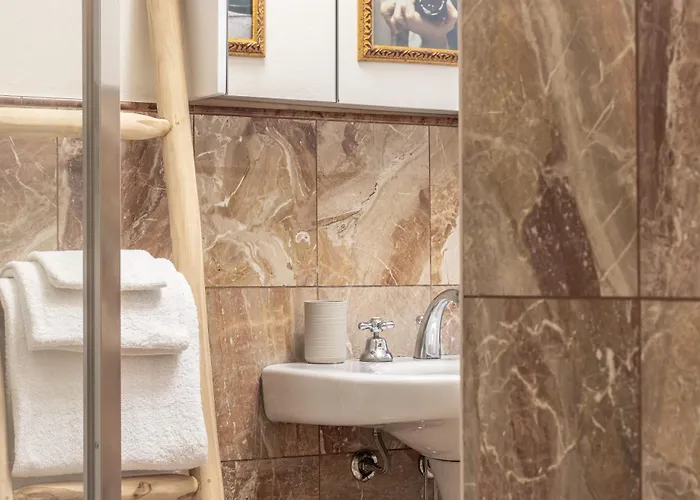 بيت للعطل Orione House In Borgo Medievale Con Giardino