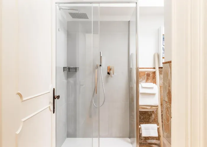 بيت للعطل Orione House In Borgo Medievale Con Giardino *