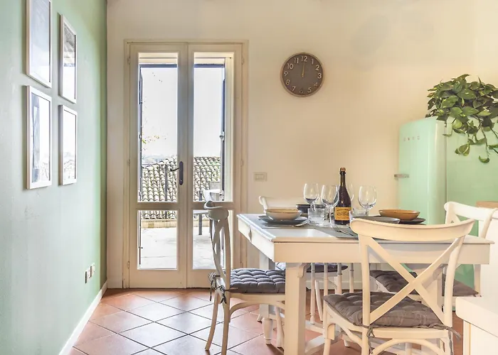 Orione House In Borgo Medievale Con Giardino كاستلفترو دي مودينا